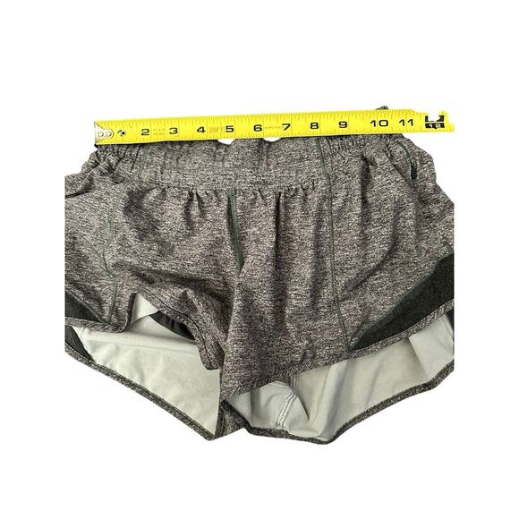 Lululemon Hotty Hot Short 2.5" Heather Lux Multi Black/Gray Size 4 - Picture 14 of 14